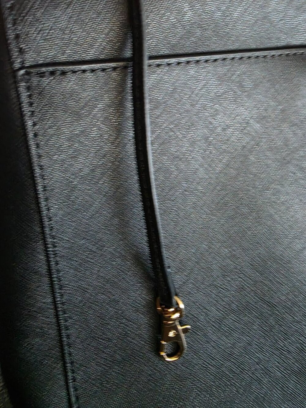 Michael Kors Leather Crossbody- Black Leather- OBO! - Picture 7 of 15